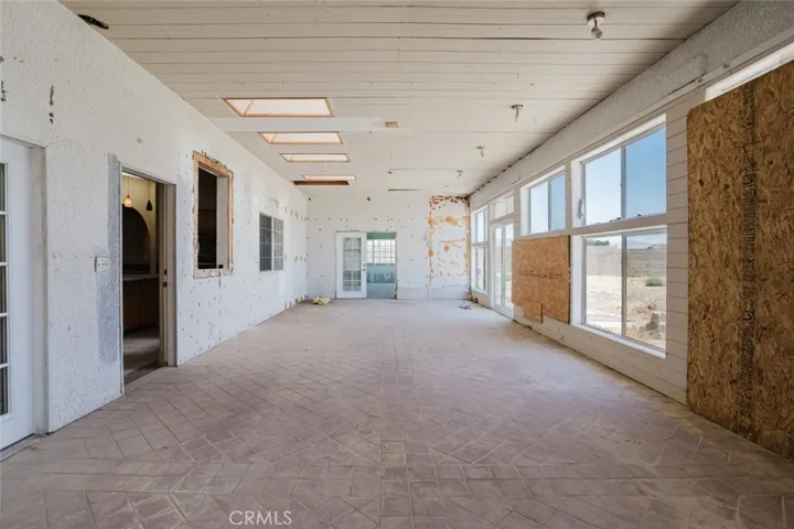 4463 Cloud 9, Mojave, California 93501