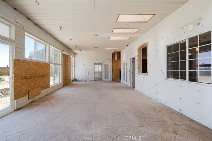4463 Cloud 9, Mojave, California 93501