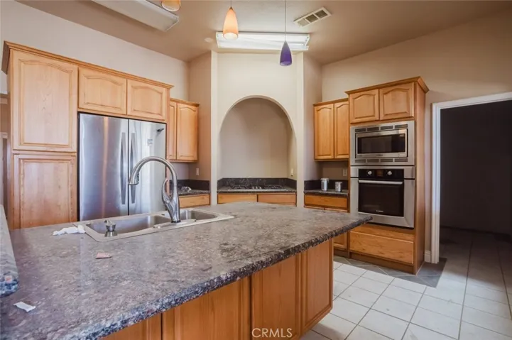 4463 Cloud 9, Mojave, California 93501
