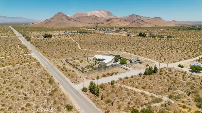 4463 Cloud 9, Mojave, California 93501