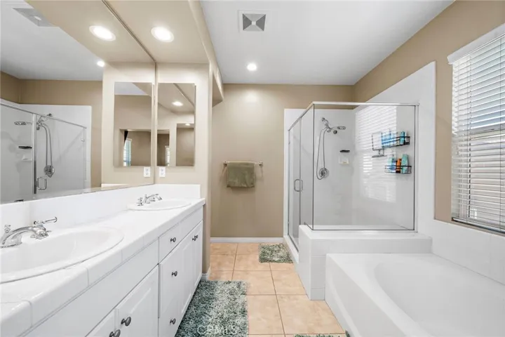 221 Landmark, Tustin, California 92782