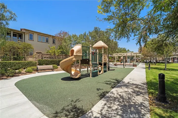 221 Landmark, Tustin, California 92782