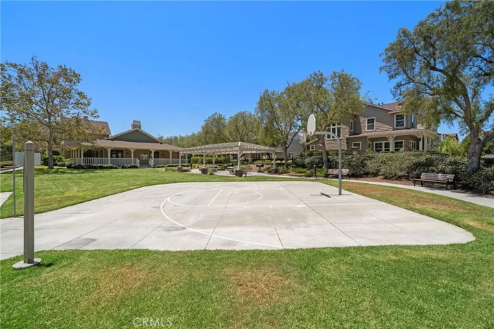 221 Landmark, Tustin, California 92782