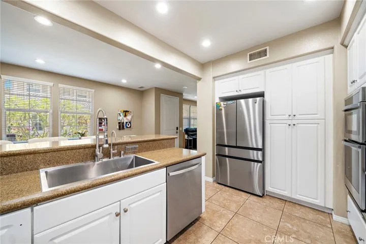 221 Landmark, Tustin, California 92782