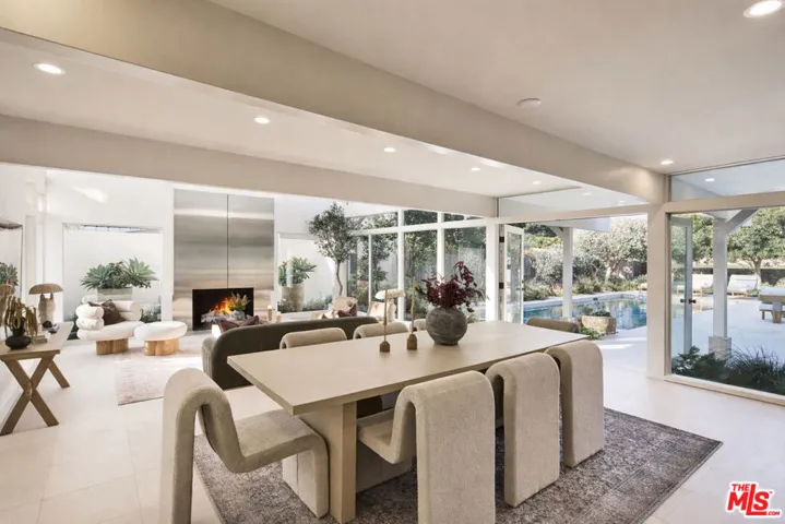 23515 Malibu Colony Road, Malibu, California 90265