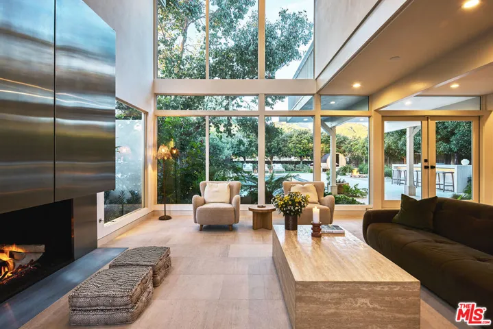 23515 Malibu Colony Road, Malibu, California 90265