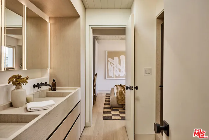 23515 Malibu Colony Road, Malibu, California 90265
