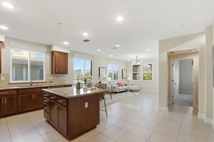272 Currlin Circle, Milpitas, California 95035