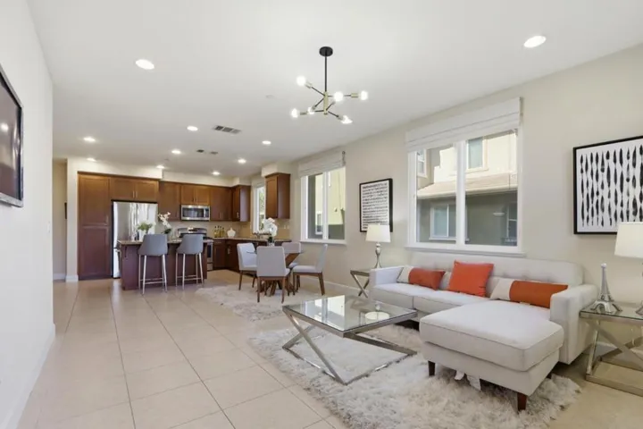 272 Currlin Circle, Milpitas, California 95035