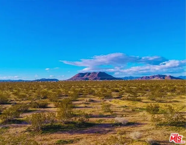 0 Leslie, Landers, California 92285
