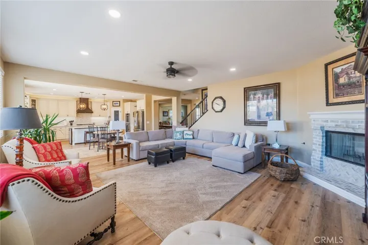 31801 Silk Vine, Winchester, California 92596