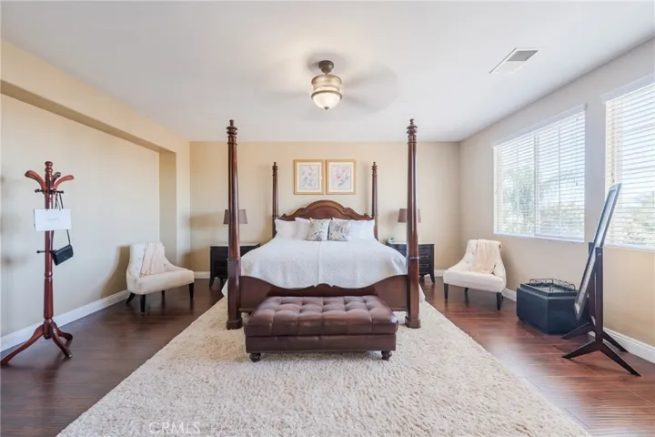 31801 Silk Vine, Winchester, California 92596