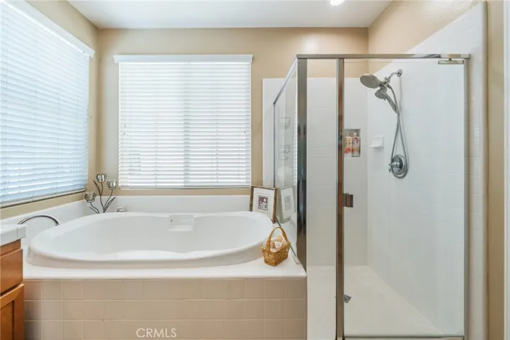 31801 Silk Vine, Winchester, California 92596