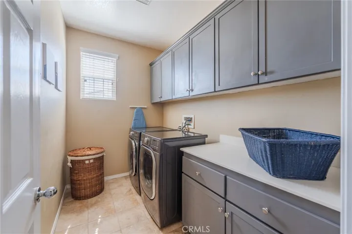 31801 Silk Vine, Winchester, California 92596