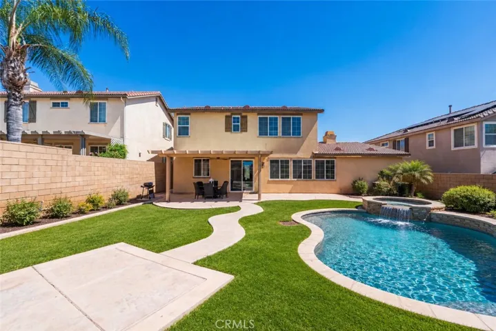 31801 Silk Vine, Winchester, California 92596