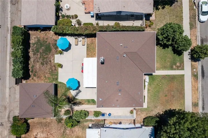 6916 Woodlake, West Hills, California 91307