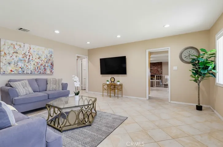 11415 Liggett Street, Norwalk, California 90650