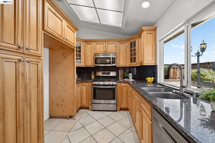 1500 Andrew Street, Tracy, California 95376