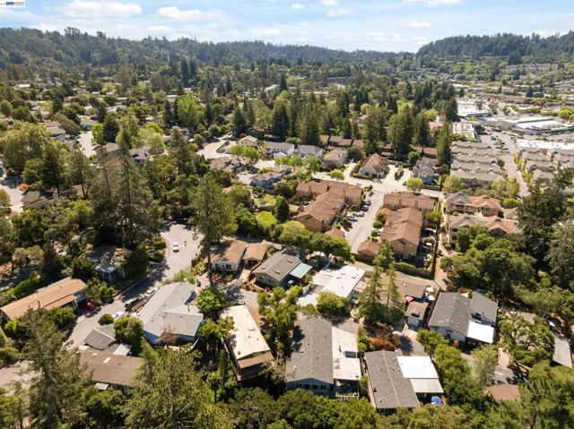 552 Bean Creek Rd, Scotts Valley, California 95066-3328