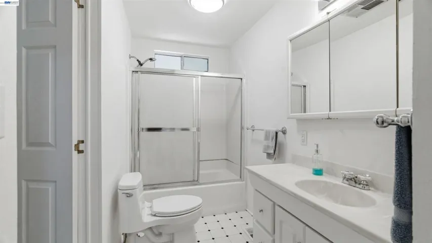 552 Bean Creek Rd, Scotts Valley, California 95066-3328