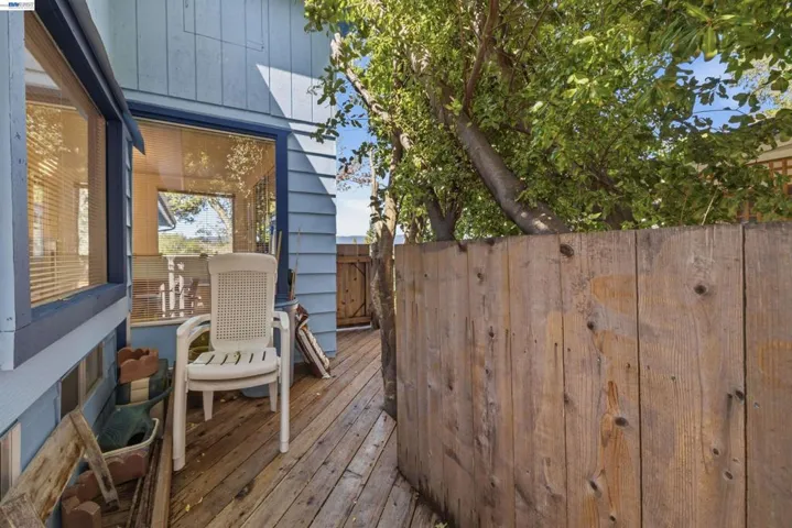 552 Bean Creek Rd, Scotts Valley, California 95066-3328