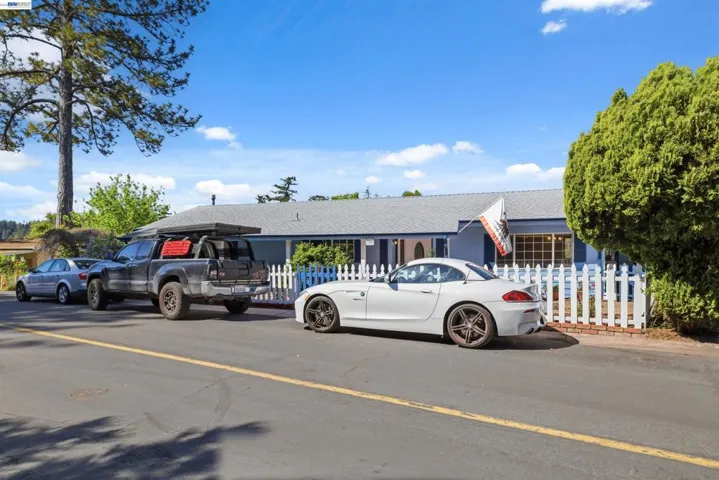 552 Bean Creek Rd, Scotts Valley, California 95066-3328
