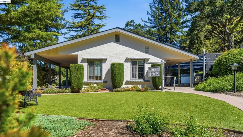 552 Bean Creek Rd, Scotts Valley, California 95066-3328