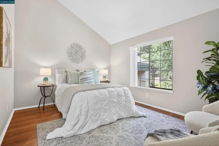 SPACIOUS MASTER BEDROOM