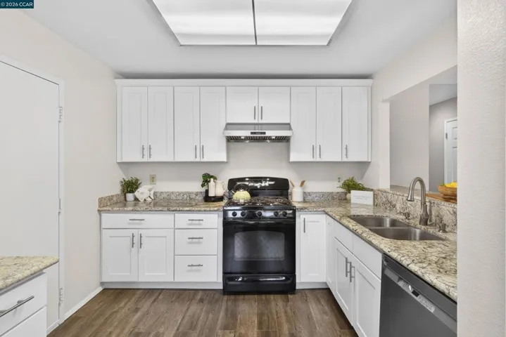 MODERNIZED KITCHEN
