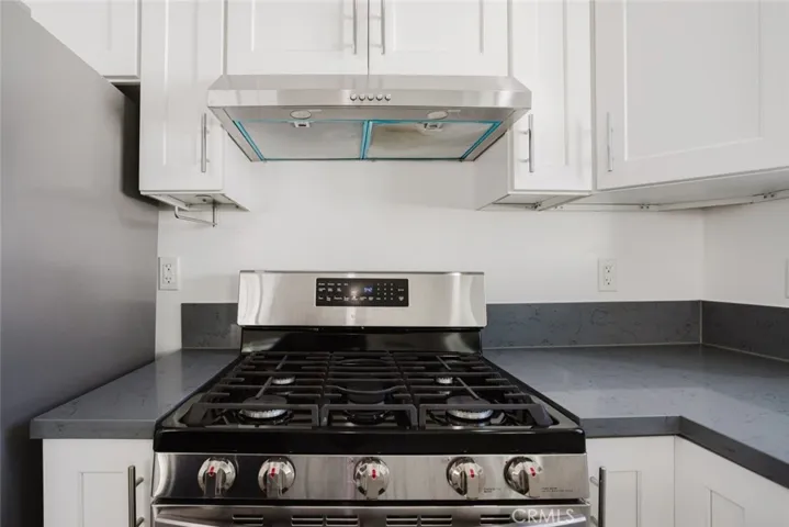 13521 Hamlin Street, Van Nuys, California 91401