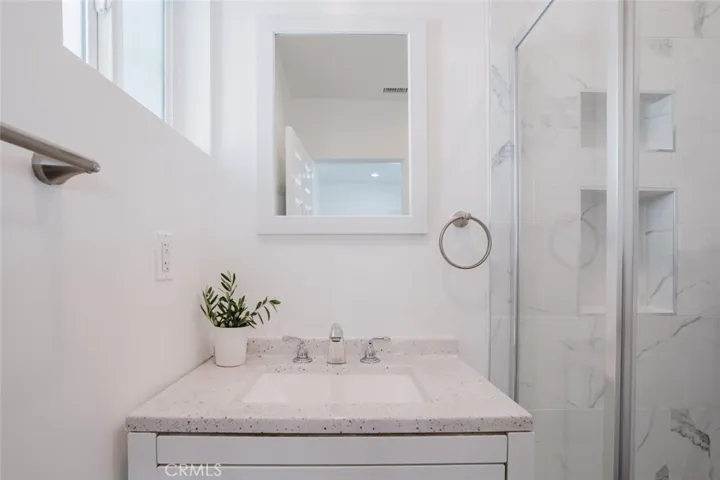 13521 Hamlin Street, Van Nuys, California 91401