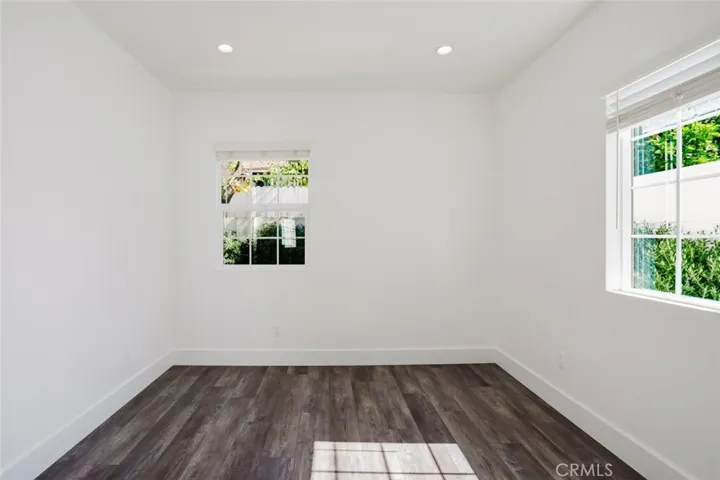 13521 Hamlin Street, Van Nuys, California 91401