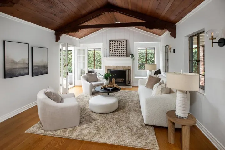 117 Hudson Street, Redwood City, California 94062