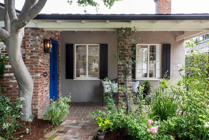 117 Hudson Street, Redwood City, California 94062
