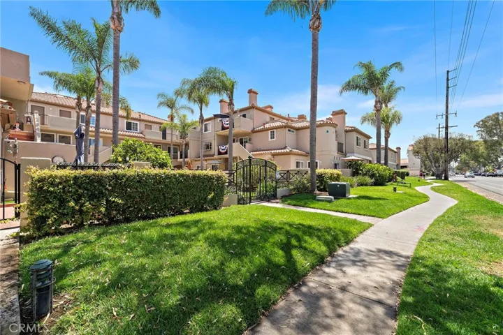 Exceptional coastal residence in the highly desirable Villas del Mar community offers the best of Southern California beach living.