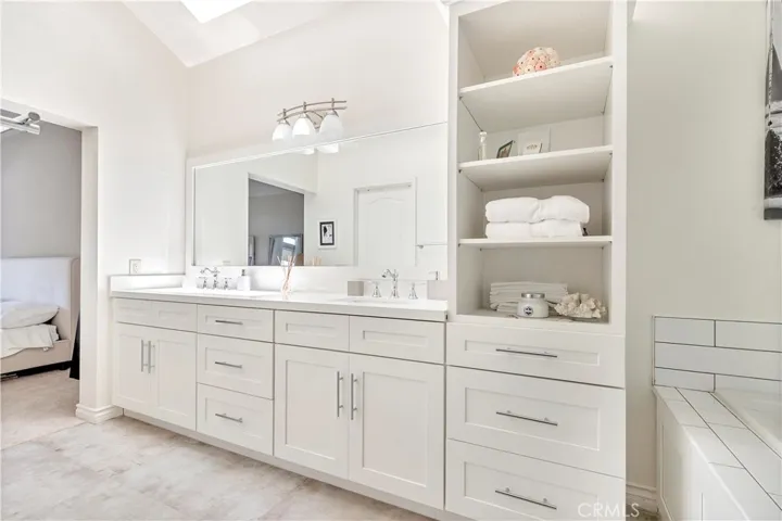 24901 Seagate, Dana Point, California 92629