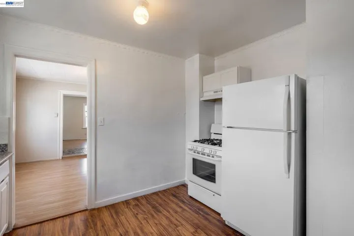 4500 San Carlos Ave, Oakland, California 94601