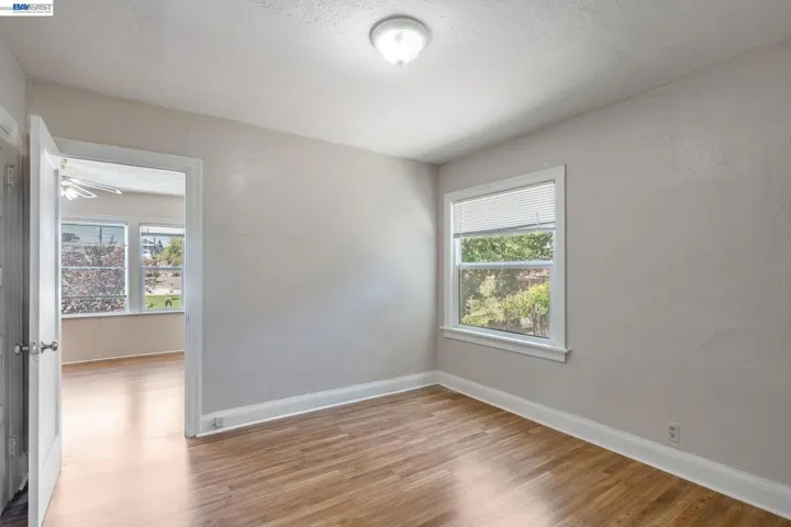 4500 San Carlos Ave, Oakland, California 94601