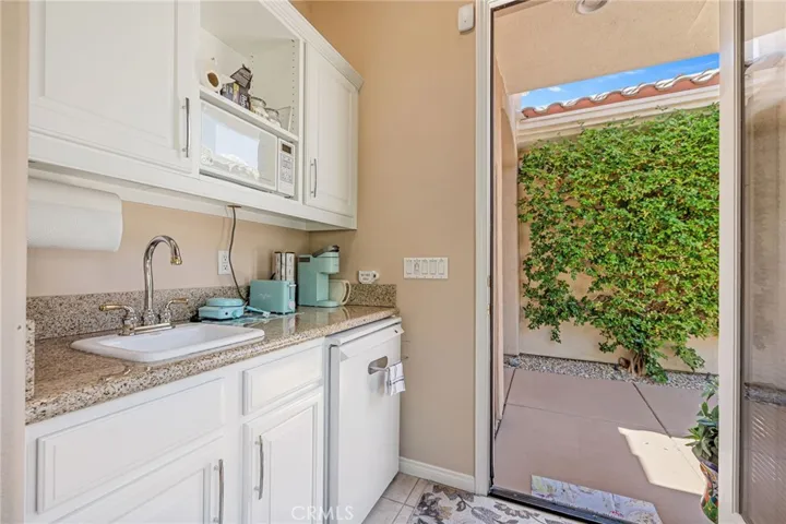 78652 Alliance, Palm Desert, California 92211