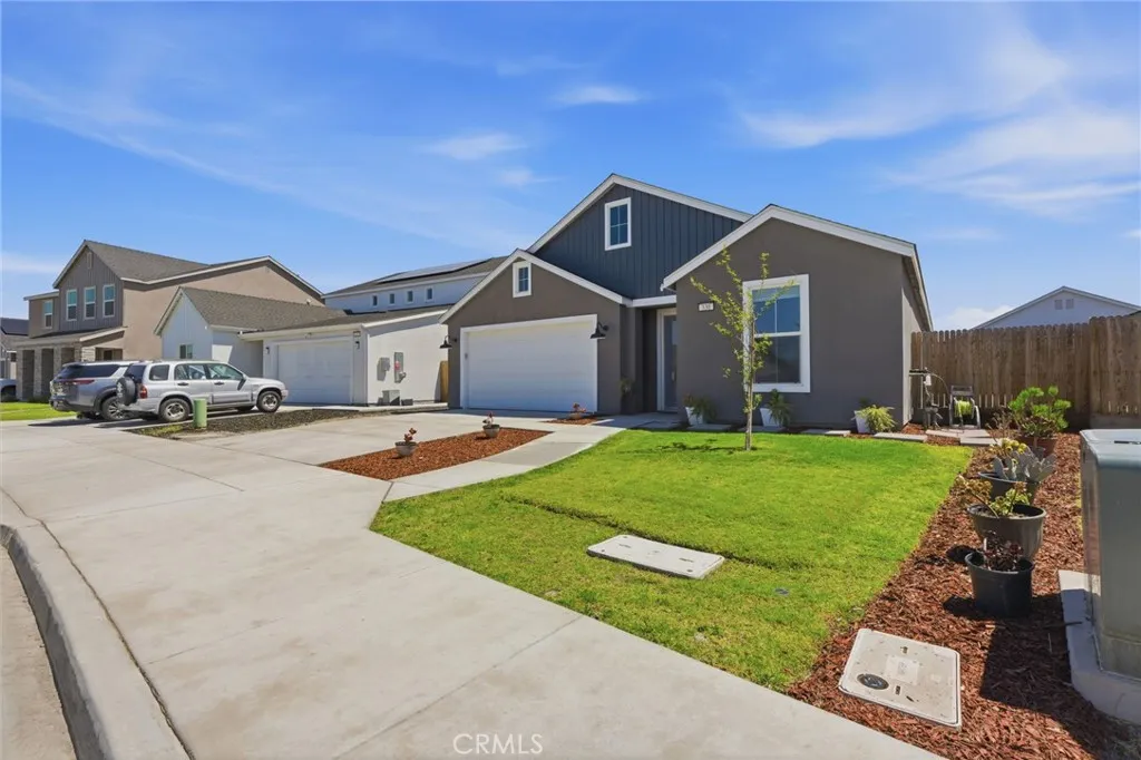 530 Baylor, Lemoore, California 93245 — photo 5