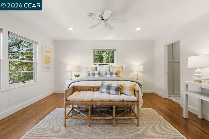 59 El Toyonal, Orinda, California 94563