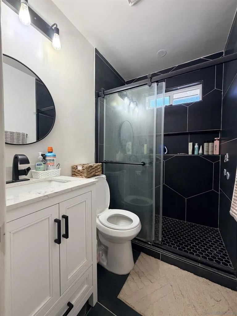 1171 Woodrail Dr, Vista, California 92083 — photo 5