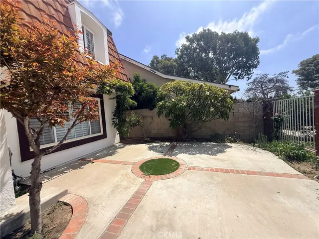 11335 Carob, Fountain Valley, California 92708