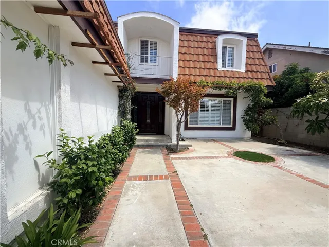 11335 Carob, Fountain Valley, California 92708