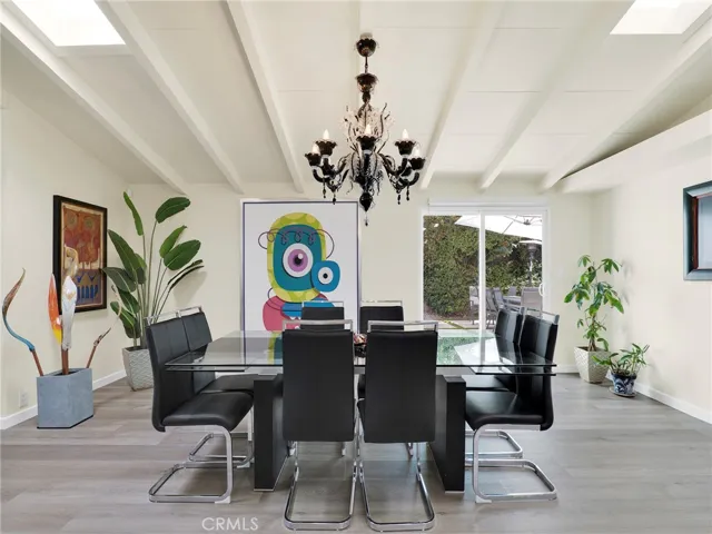 6213 Lubao, Woodland Hills, California 91367