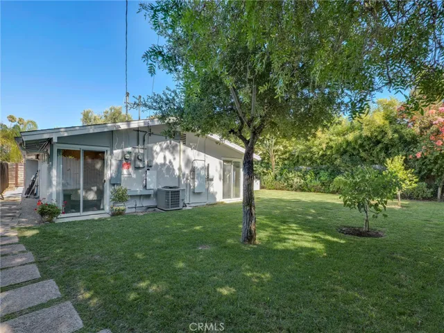 6213 Lubao, Woodland Hills, California 91367