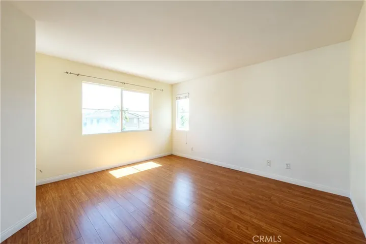 218 Kensington, Irvine, California 92606