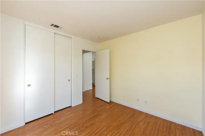 218 Kensington, Irvine, California 92606