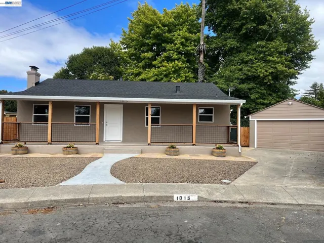 1015 Ruby Court, Santa Rosa, California 95407