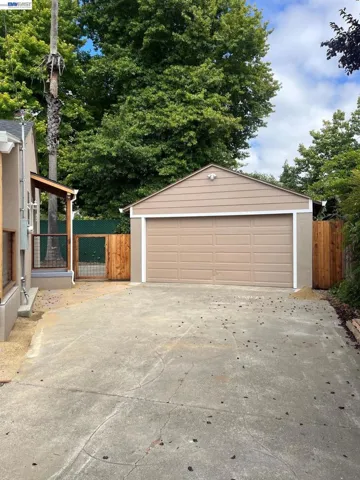 1015 Ruby Court, Santa Rosa, California 95407